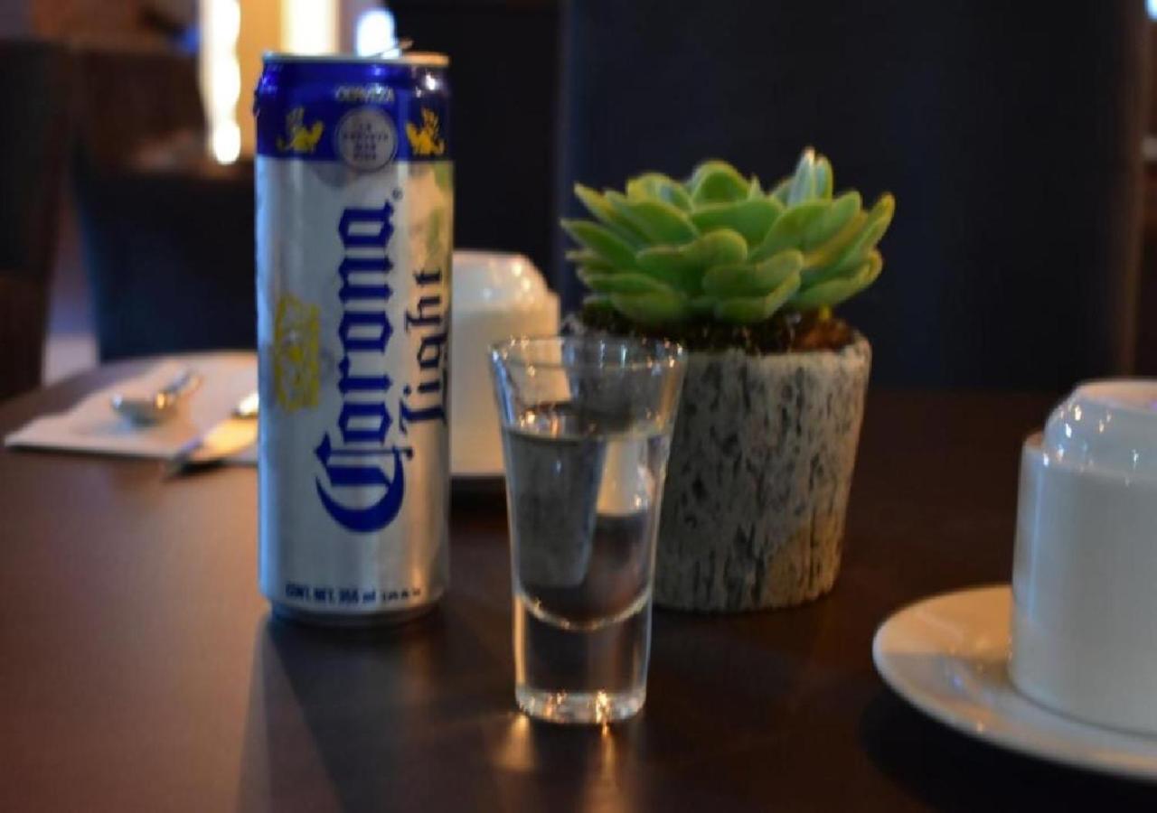 Esduma Hk Hotel Pachuca Bagian luar foto