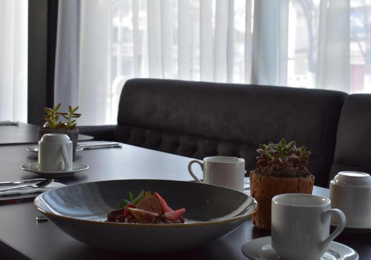 Esduma Hk Hotel Pachuca Bagian luar foto