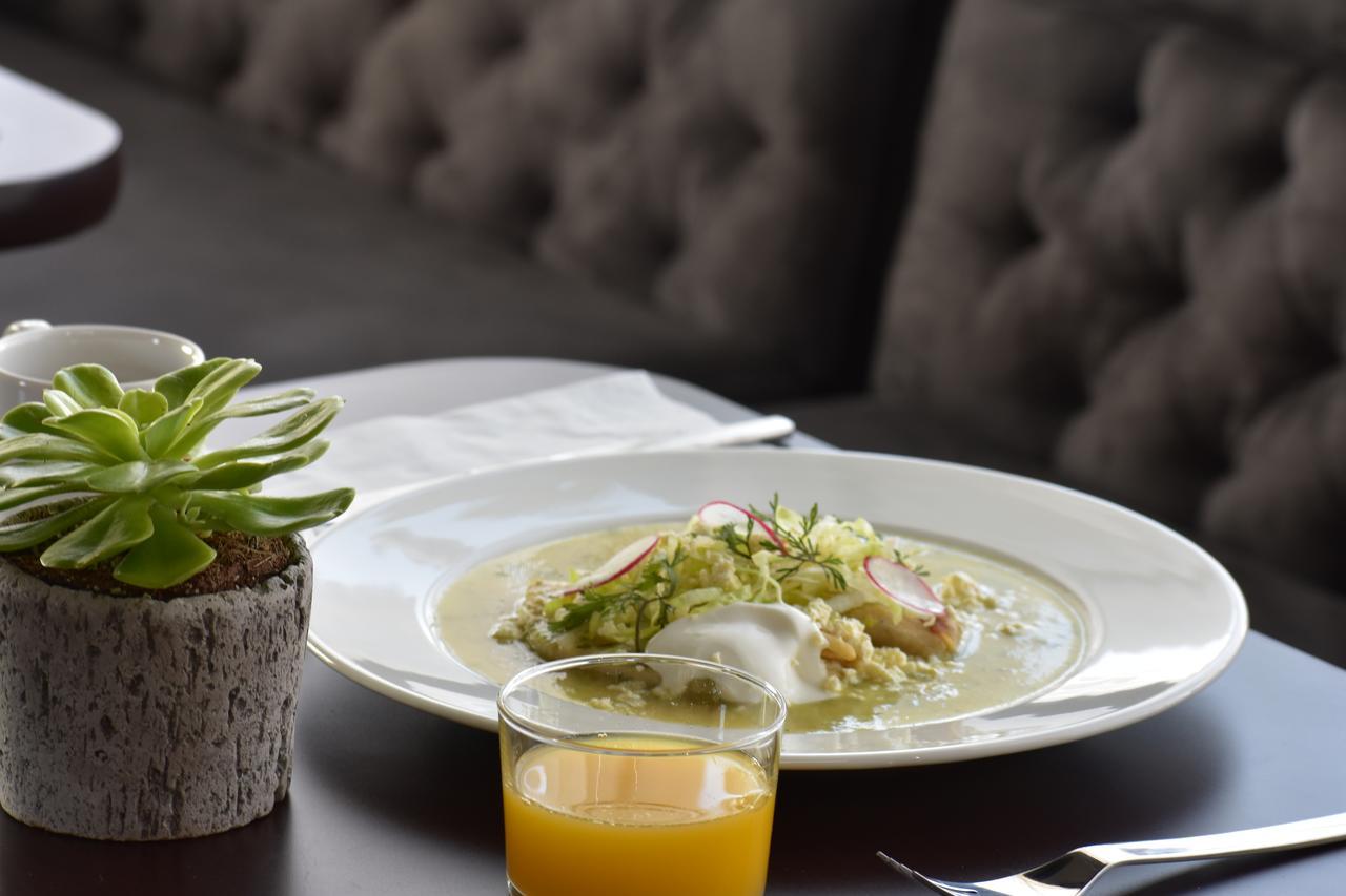 Esduma Hk Hotel Pachuca Bagian luar foto