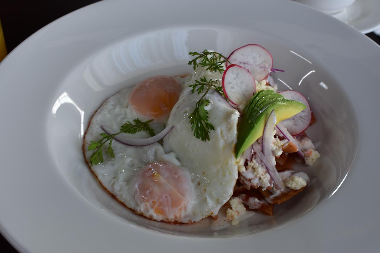 Esduma Hk Hotel Pachuca Bagian luar foto